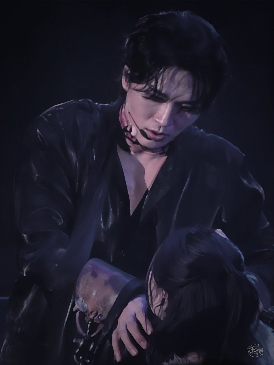 borisy2201's tweet photo. 260802
프랑켄슈타인 콘서트 
괴물 役 #박은태 

너, 내가 무섭지 않아?
인간이 아닌데도. https://t.co/RKzDRBAzVd