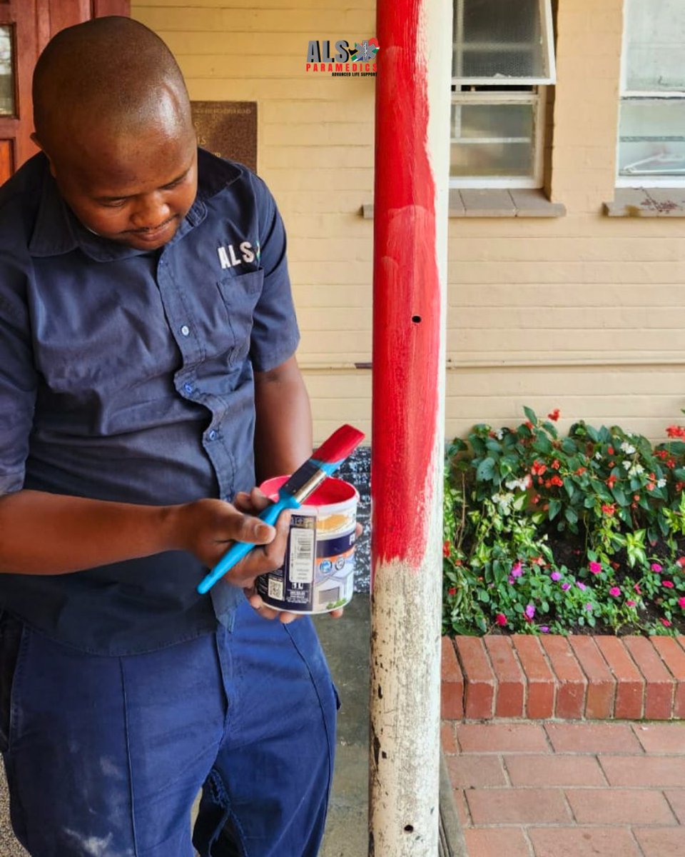 AlsParamedics's tweet photo. Giving back to our community. ❤️ 

Our team spent time at St Thomas Children’s Home, helping with much-needed improvements and refreshing some of their spaces.

Care and compassion go beyond emergencies. Sometimes, it’s simply about showing up and lending a hand. ❤️🚑 https://t.co/JvAyRVU73J