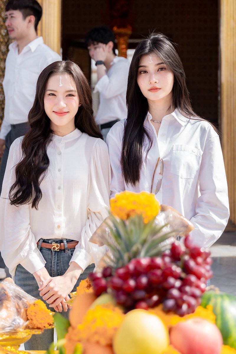 minemediap's tweet photo. ภาพบรรยากาศของเมเบิ้ล @mable_siriwalee และ แป้งจี่ @pangjiewr ในงานบวงสรวงซีรีส์ THE RULES 

ฝากติดตามและเป็นกำลังใจให้พวกเราด้วยนะคะ  🤍✨

BLEJIE THE RULES WORSHIP
#BleJie 
#TheRules 
#กฎหลังเที่ยงคืน 
#ViuOriginal 
#BeBraveHub https://t.co/vvxYJ66yHN