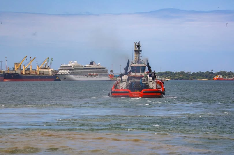Kenya_Ports's tweet photo. “Be so good today that yesterday’s best will pale in comparison.”

Blessed week ahead!!
#Maritimemotivation https://t.co/fQqR4MTWM3