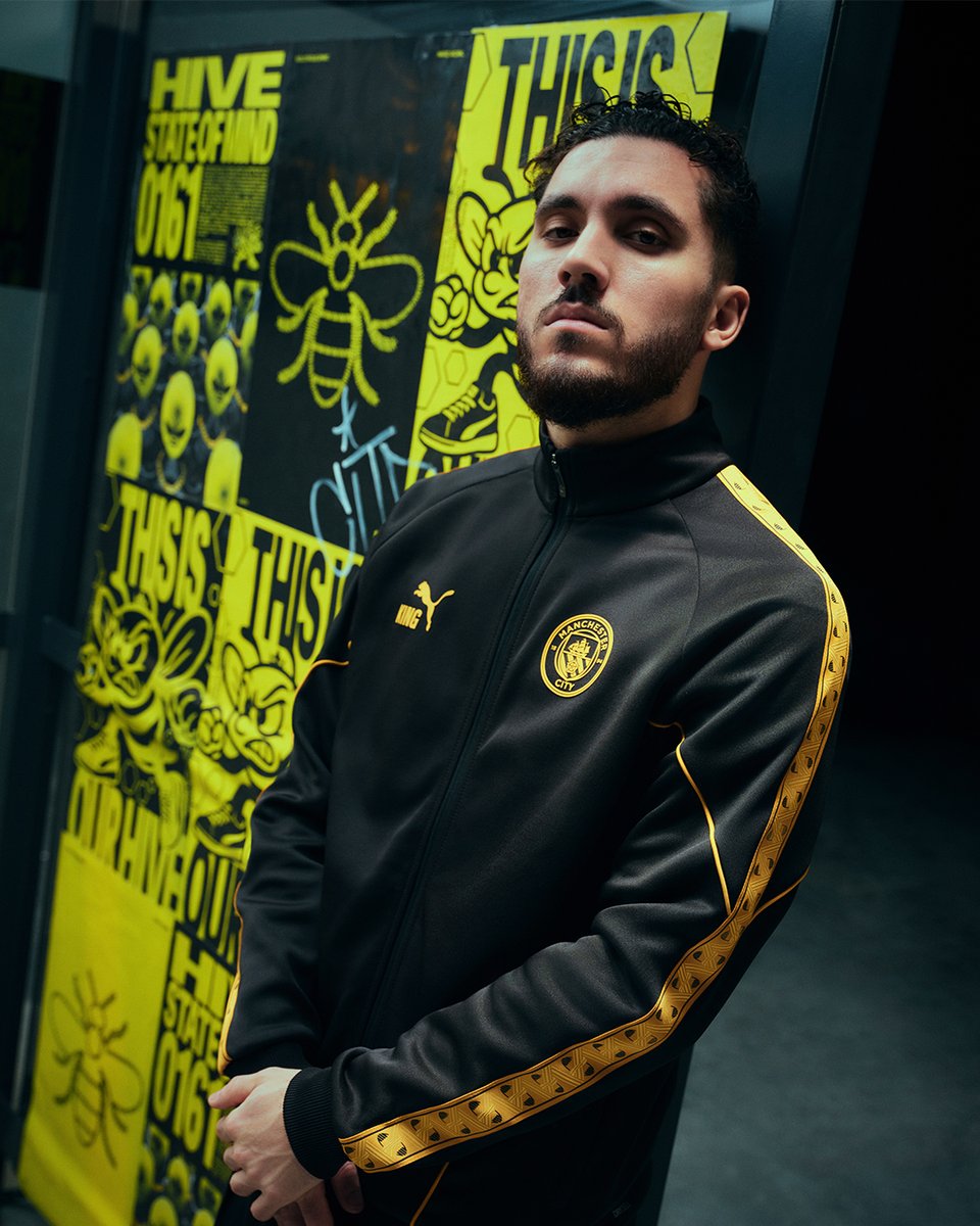 ManCityFra's tweet photo. Rayan Cherki 🐝🇫🇷 https://t.co/yGrW6wRJpL