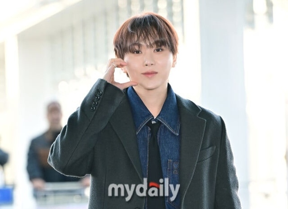 Kstyle_news's tweet photo. SEVENTEEN スングァン“60万ウォン美談”は事実無根…ファンに注意呼びかけ「知人とは連絡を取っていない」
https://t.co/mWfWbNMLtu https://t.co/fR9GPM9lR8