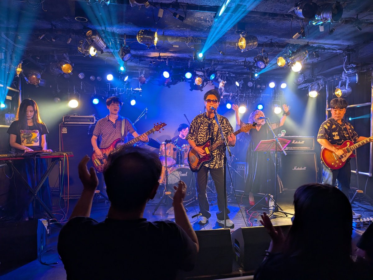 dildo_kokuoh's tweet photo. 昨夜のセカンドクラッチ"CRUTCH JUMBLE vol.10"
GARGOYLEカヴァーバンド"龍の骸"やりきりました^^
皆さまありがとうございました！！
おかげさまでコッパ楽しかった〜🎵🎵
少しずつですがまた演る予定ですのでよろしくお願いしたいですm(_ _)m https://t.co/bjXIhoXTMp