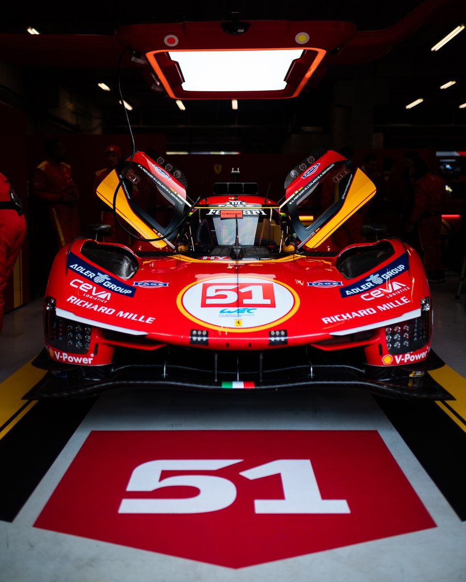 FerrariHypercar tweet picture