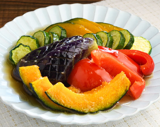 kibun_kitchen's tweet photo. みんな、８月も頑張っていきましょう！

おでん汁の素で揚げ浸し作ったからさ。
今夜はこれ食べて乾杯しよ。ねっ？ https://t.co/3a2twmjYXa