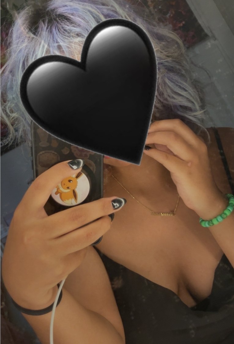 BunSammmii's tweet photo. New to #nsfwtwt !! She/her
I'm 18
Submissive<3
I really want a daddy that can spoil me!
Doordash giftcards for payment
I send pics and VMs!
#selling #petplay #cnc #rapekink https://t.co/BlLB5pfkPL