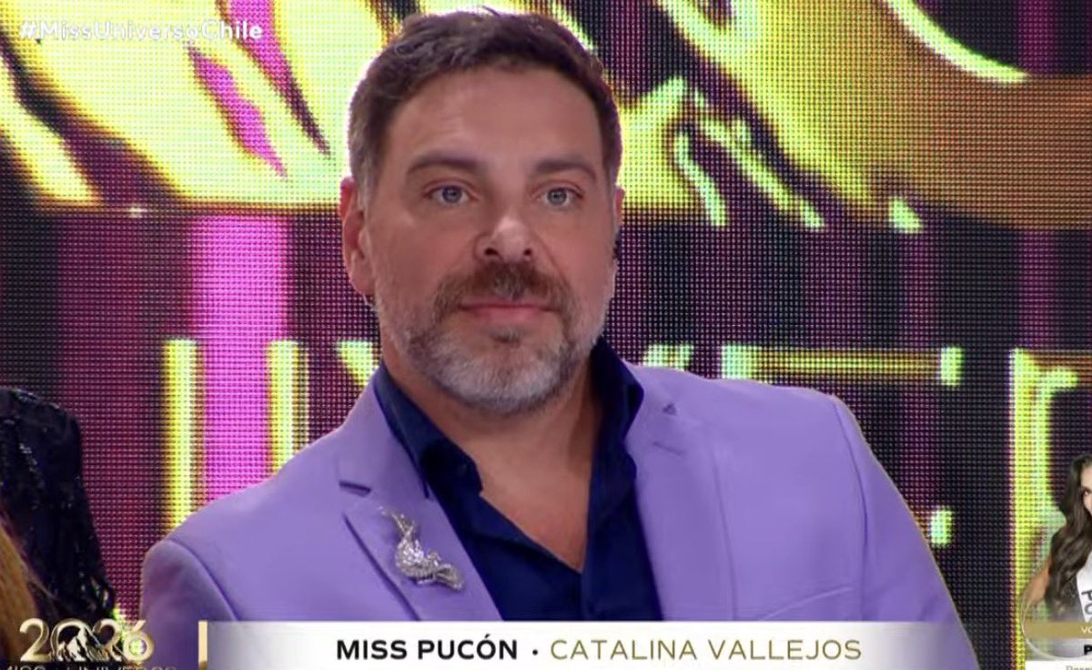 silvitoloza's tweet photo. JAJAJAJAJAJAJ #MissUniversoChile https://t.co/n7o3i5IKPB
