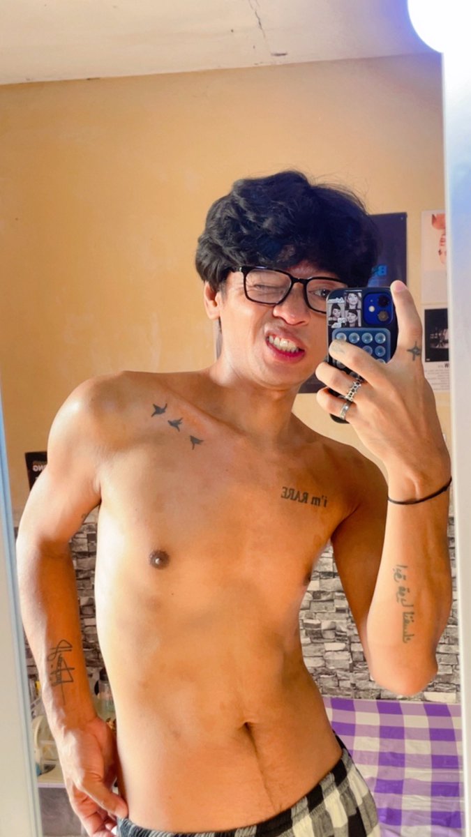 masnonchalant's tweet photo. i guess you really luv me 🤓
#gayjakartaselatan https://t.co/5to97mkx5f