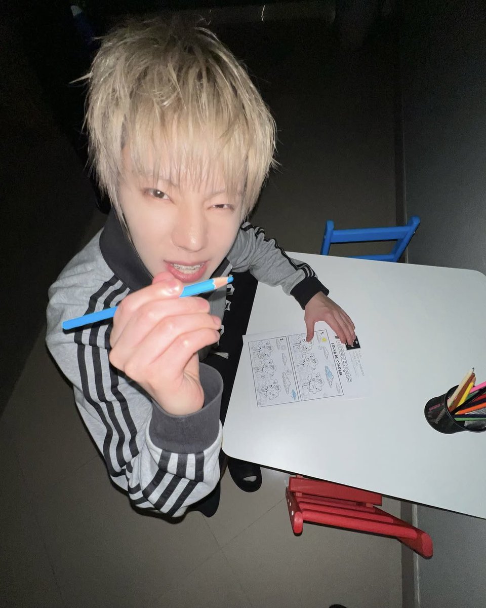 zz6seungwon's tweet photo. 잼탱이 뭐임?ㅠㅜ https://t.co/44x5HL8d5i