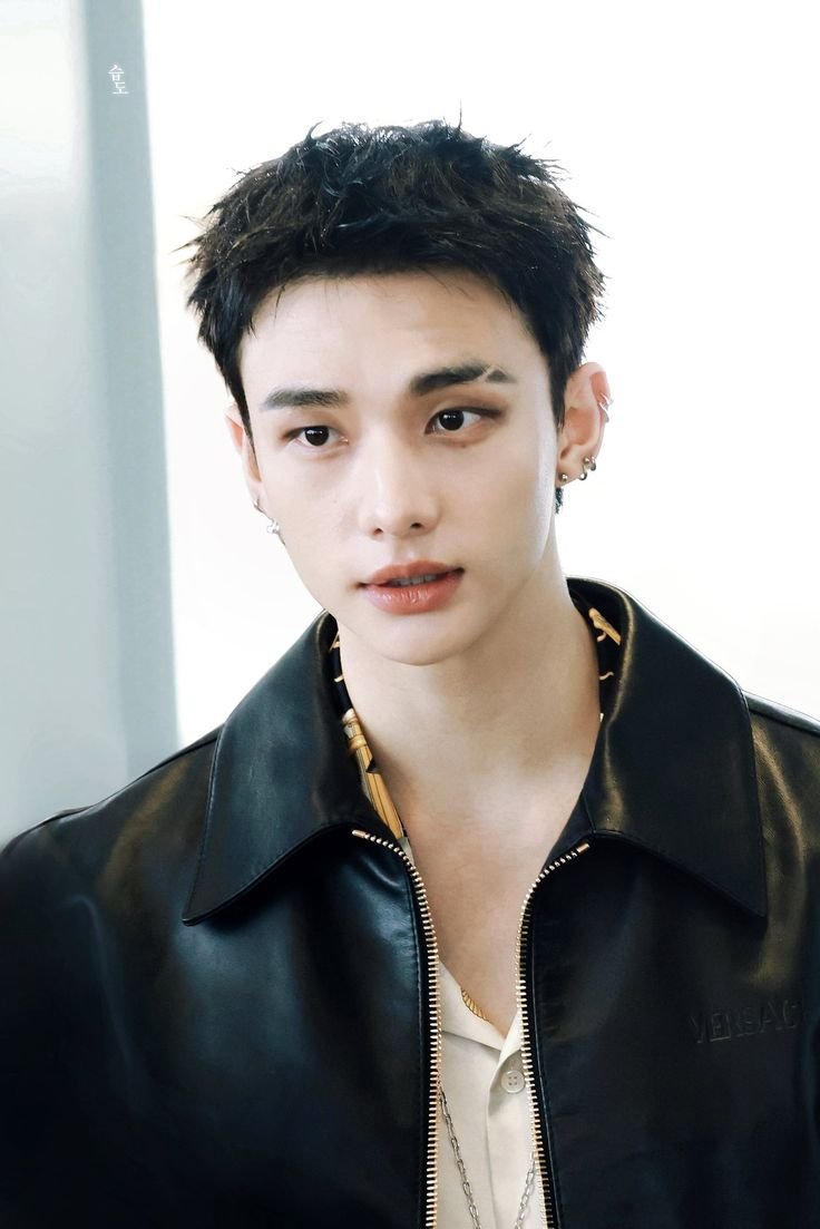 hanievol's tweet photo. "Jadinya siapa yang menculik siapa?"

(strange little fan ; hyunsung au)

https://t.co/a0Q9Usjl2i https://t.co/XYLrToPq7D