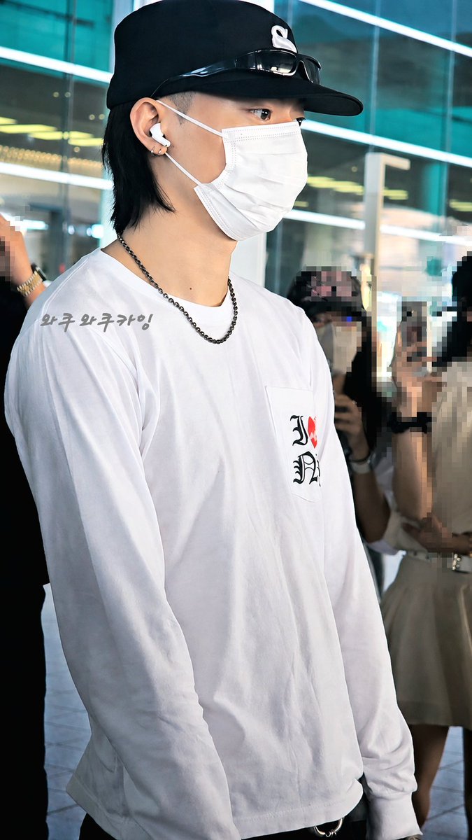 WeTeuMesPH's tweet photo. 260803 | 📸 FANCAM

TREASURE members are back in Seoul today.

©️ khine_jjang, Winksel1204

#DOYOUNG #도영 #HARUTO #하루토 
#TREASURE #트레저 #トレジャー 
@treasuremembers https://t.co/Tlizo7zIul