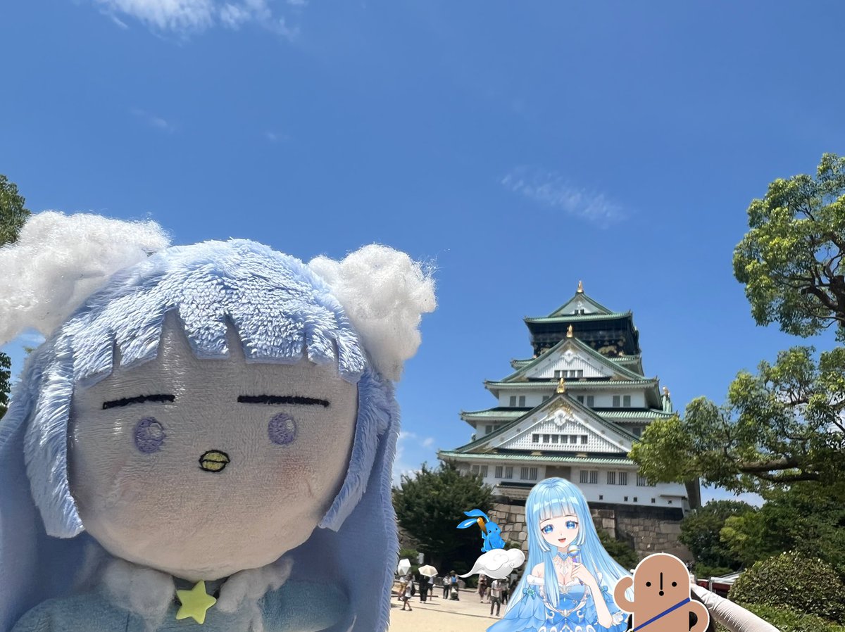 MujifaV's tweet photo. 石を運んだ人々の立場や思いはさまざまでしょう...！

人々の想いや歴史に思いを馳せながら歩く大阪城は、いつもとは違う景色に見えました🏯✨

今週も、過去から未来へ。
みんなと素敵な思い出や心の旅、積み重ねていけますように❣️

#大阪城 #土器土器共和国 #MUJIFASIA https://t.co/tDBaOV3vfJ