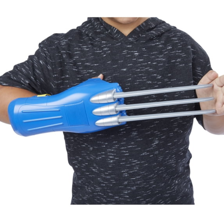 El_Kaichou's tweet photo. @evansolott Exibit B: as a kid you wanted one of these: https://t.co/wtAPVXzTts