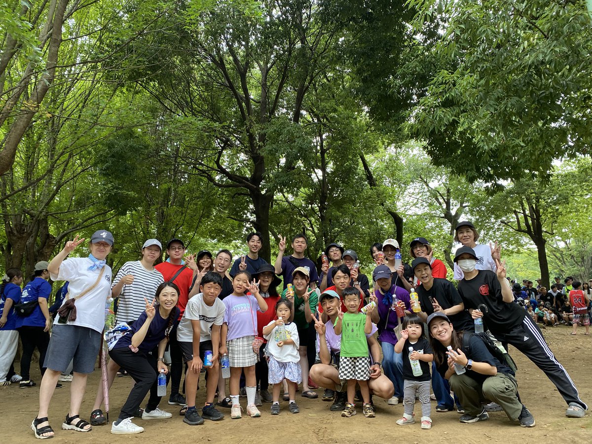 kabutoyosakoi's tweet photo. 🌿【活動報告】🌿
彩夏祭会場清掃

#夏舞徒
#地域と握手プロジェクト

彩夏祭期間中と本日、朝霞会場・北朝霞会場に分かれ、彩夏祭会場の清掃活動に参加しました🧹✨

3日間お世話になった会場や地域への感謝の気持ちを込めて、各チームのみなさんとゴミ拾いを行いました。

彩夏祭を支えてくださった地域の皆さま、運営の皆さま、本当にありがとうございました！