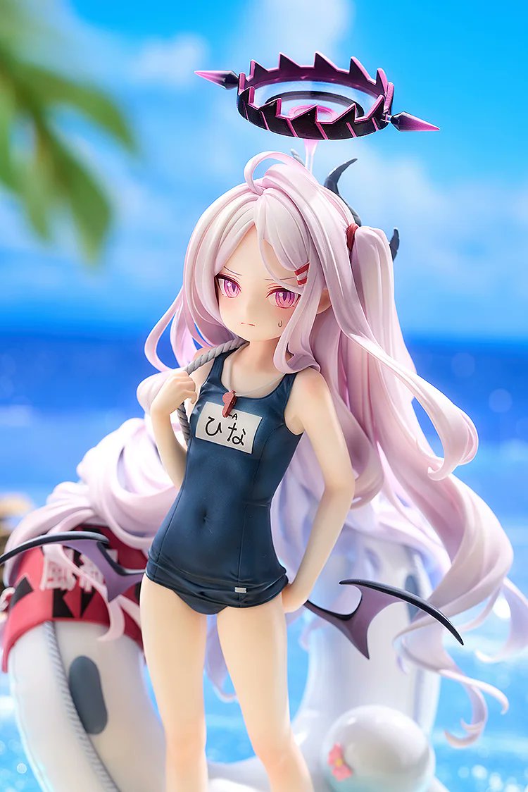 gsc_kahotan's tweet photo. ／
　この水着、変じゃないかな……？
＼
￣￣￣￣￣￣￣￣￣￣￣￣￣
1/7スケールフィギュア
ヒナ（水着）【再販】
＿＿＿＿＿＿＿＿＿＿＿＿＿
>>https://t.co/nXzFU81pv0

グッスマ公式ショップでの
ご予約は9月16日（水）まで💠
#ブルーアーカイブ #ブルアカ #グッスマ https://t.co/GYCDpgHbcx