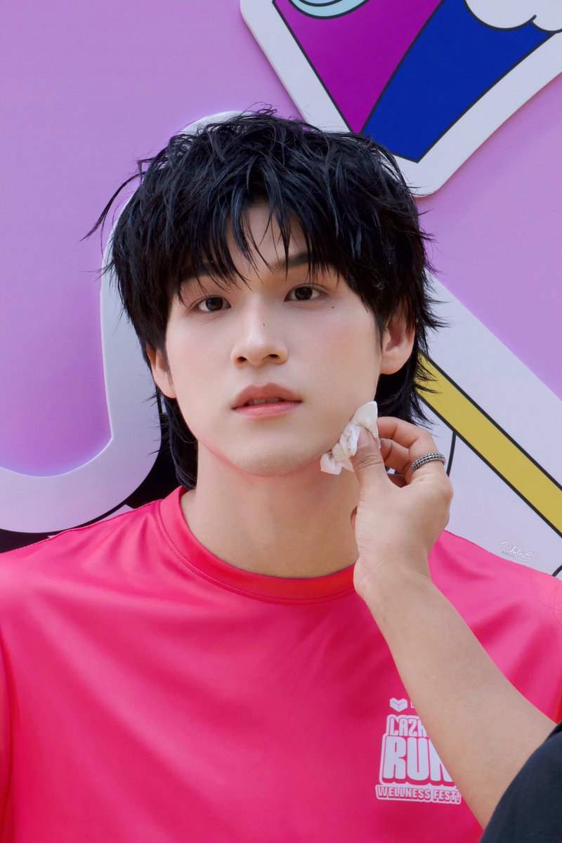 chibi_bow's tweet photo. เรื่องหล่อๆ เช้านี้ 😳🩵🫶

#LZDRunWellnessFest
#skywongravee @skywongraveee https://t.co/OxG1D5hfm4