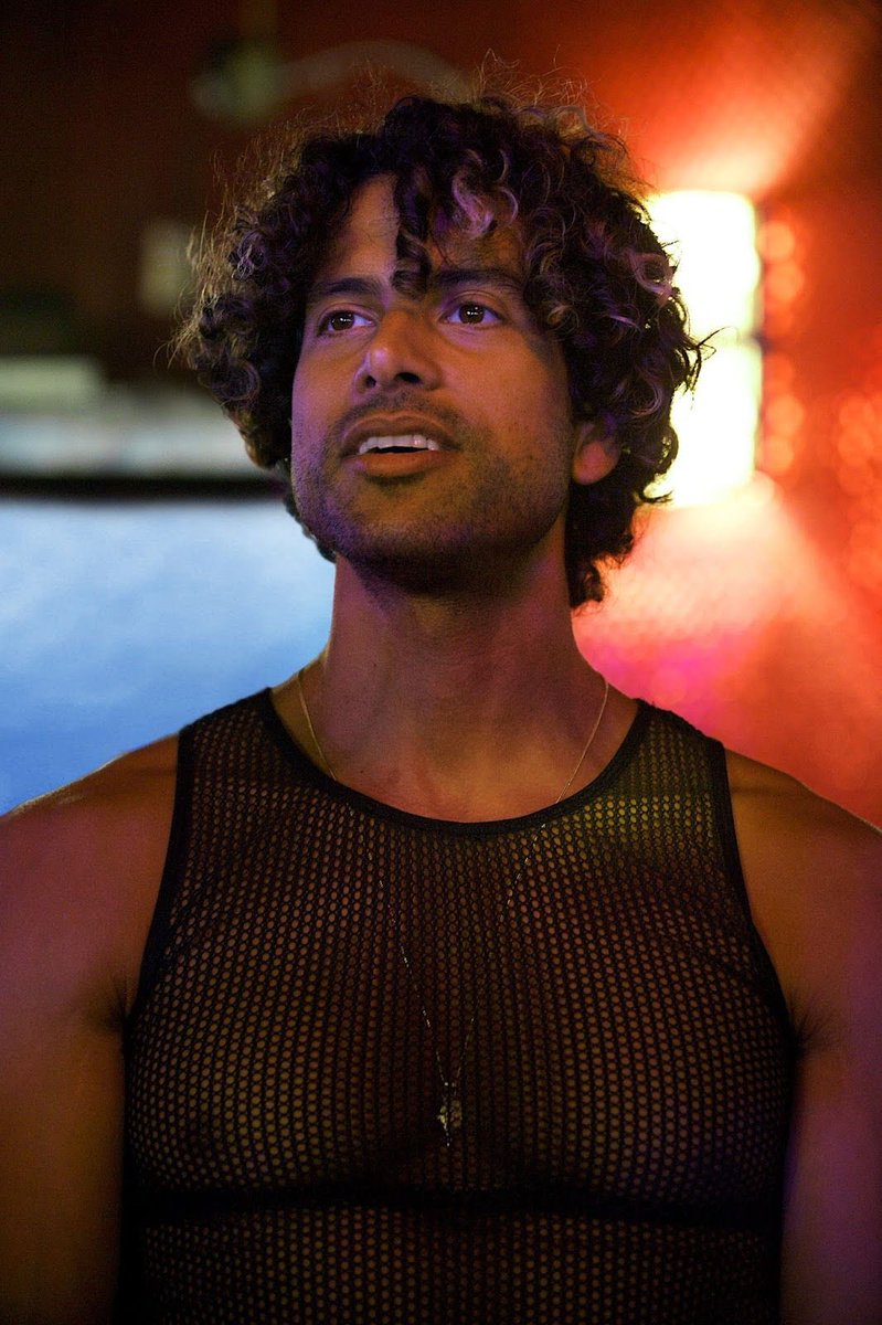 bleachedfrontal's tweet photo. Adam’s always been a celeb crush of mine 😍 Janet knew what she was doing when she hand selected him for the shoot. https://t.co/A2X33K1nss