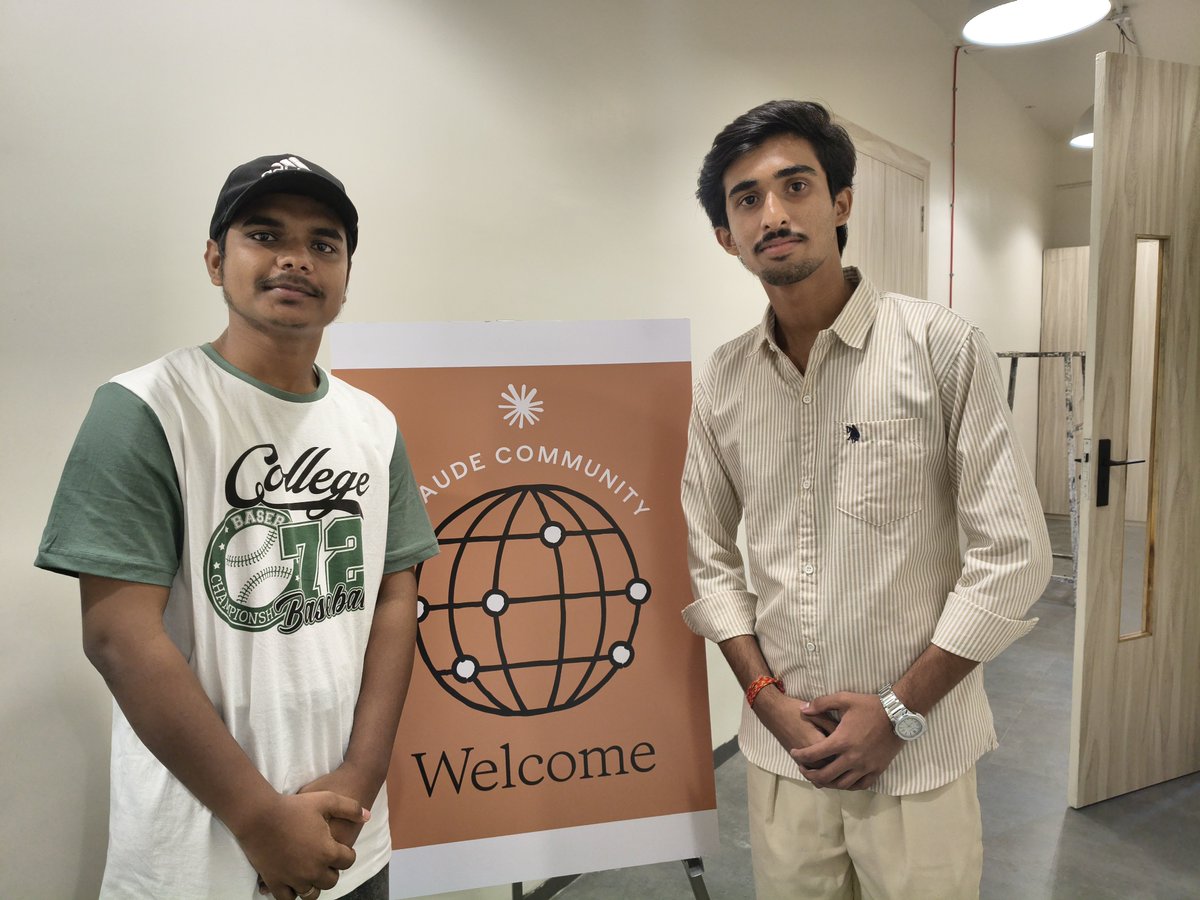 Rajdeep5085348's tweet photo. 🚀 Claimed Free Claude Credits 🪙 and Learned Claude Code at an Amazing Claude Community Event 🤯
✨ Learned how to use Claude Code, explored real-world AI workflows, claimed free credits, and connected with incredible builders.@claudeai
@AnthropicAI #ClaudeAI #AI #BuildInPublic https://t.co/SPBmskWqw7