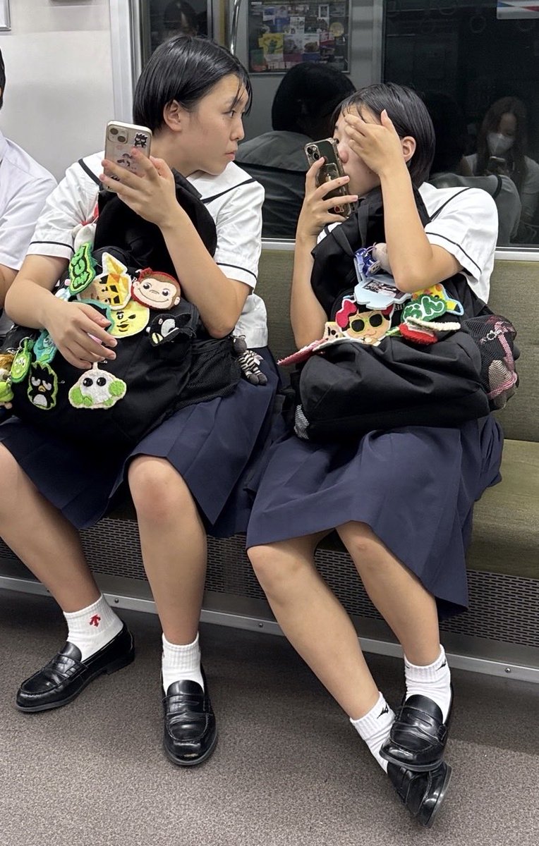 ktlqw's tweet photo. 部活女子汗臭そ💕
バスケ部かな💕🏀 https://t.co/dWGEmocvca