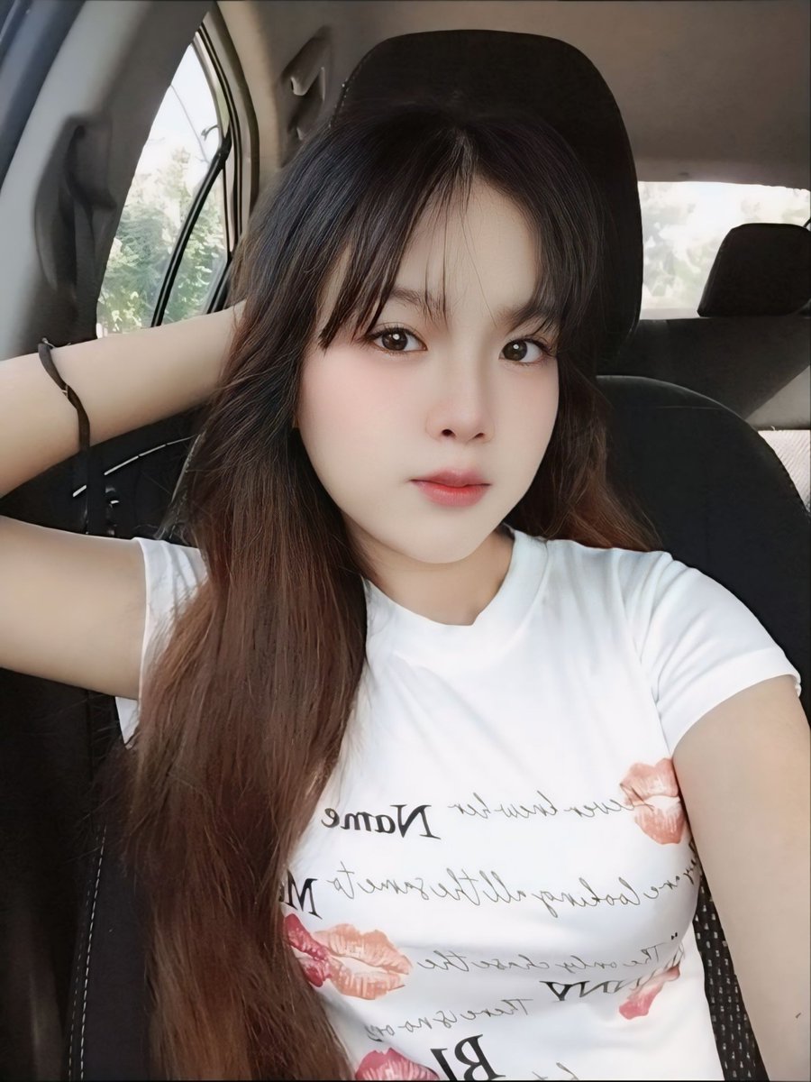 Alyknkn04's tweet photo. มาจุ้บที💋 https://t.co/wDmQRoR5NG