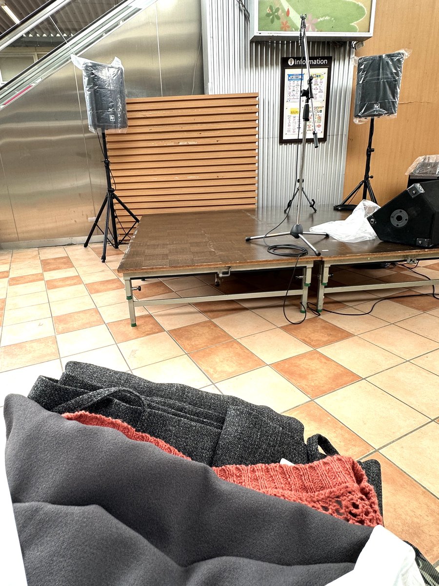 rabusiangjam8's tweet photo. #OFFSTORE イオンタウン水戸南店さん
店頭で磯山さんを応援してくださってます✨‼️
素敵なお洋服がとってもお得にGetできちゃう
素敵なお店✨️
今日もいっぱい買っちゃった😆

#磯山純 
#千波湖1万人無料ライブへの道
スペシャルライブ
フリーライブ
1部 13:30～
2部15:30～

観覧無料 https://t.co/GRhCOGVydg
