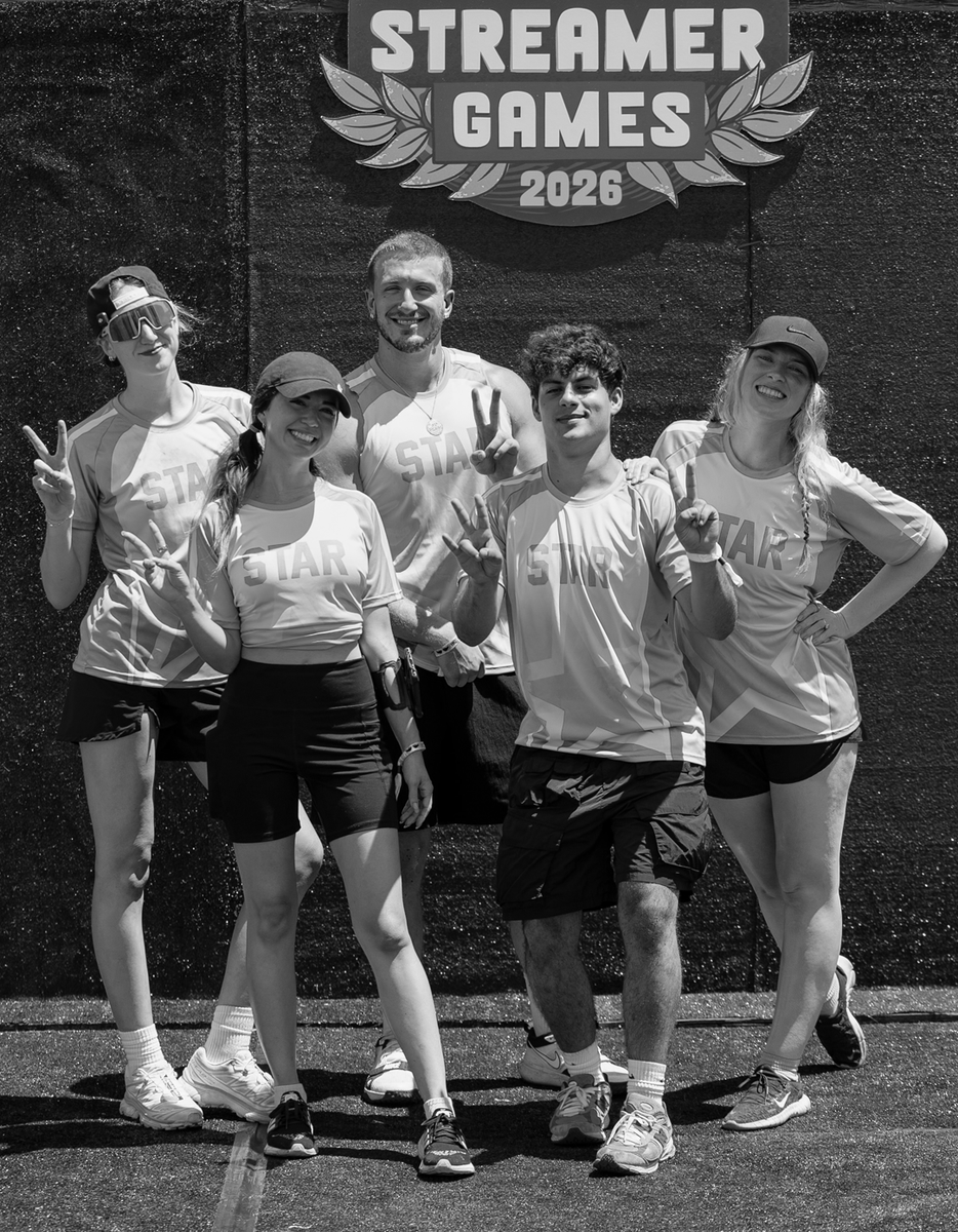 katiebupdates's tweet photo. All Stars cannot get first place no matter the result 
However silver is still on the line.

It might be the day Silver shines brighter than gold. https://t.co/aG1Sddlx5l