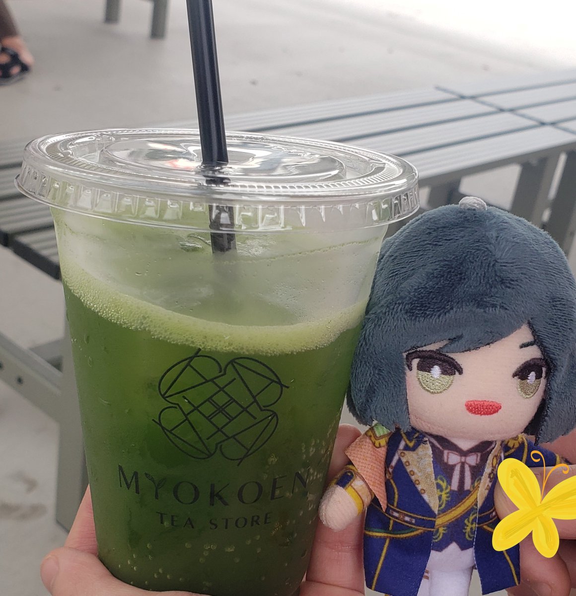 rega_game_'s tweet photo. #でらますエム
あつたの妙香園様！（写真許可済）
抹茶ソーダは甘みもあってシュワッと爽やか！
イートインできるお店だけどコラボドリンクはテイクアウト専用品だから外で飲む！（外ベンチいっぱいある） https://t.co/d3orn4288Z