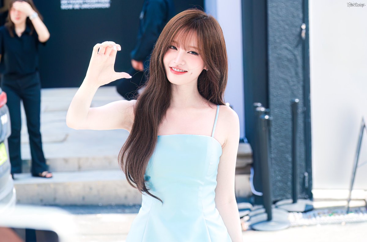 liz_cheez's tweet photo. 🐱260719 𝐇𝐃
#아이브 #리즈 #IVE #LIZ https://t.co/zMfVvmDud3