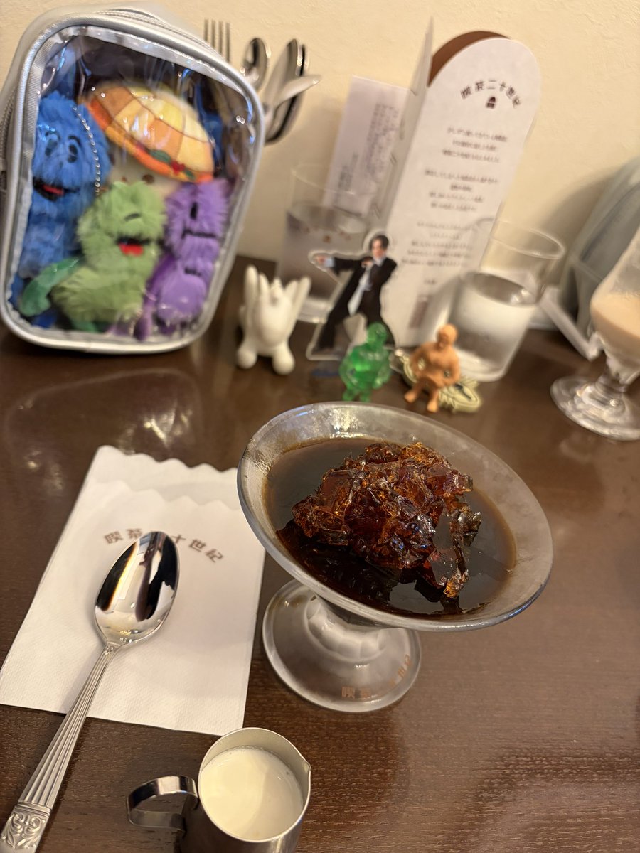 hi9Snow's tweet photo. 喫茶二十世紀 移転してからやっと行けました。素敵空間やわ。美味しいし楽しいし、時間があっという間に過ぎていくわ。 https://t.co/WvWipU2m41