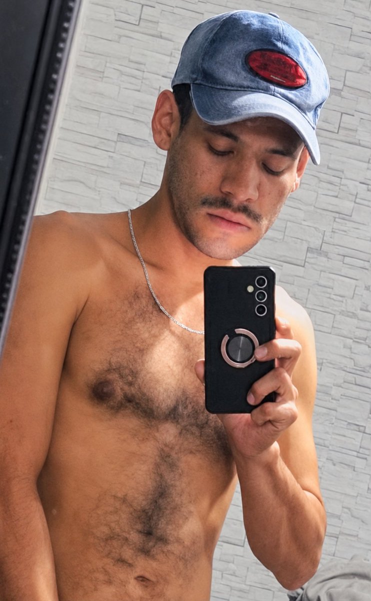 FicoAnimalR9's tweet photo. ✨️

#gayman #gayCDMX #chacalesymayates #gay #LGBT #fetiches #pelos #heterocurioso https://t.co/gUfljch9yZ
