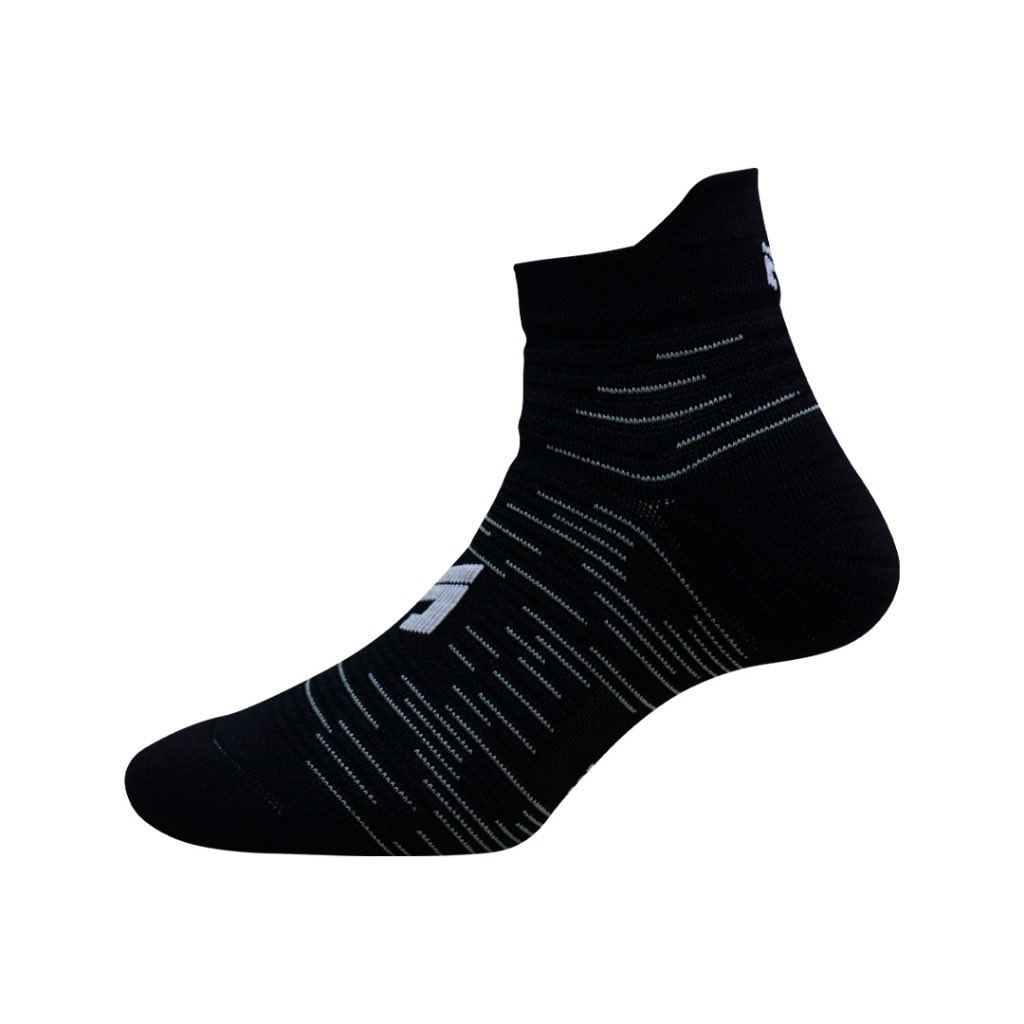 jellyfishpeop's tweet photo. Jamanya lari nih yang bingung cari kaos kaki cocok banget untuk lari yaa ini ada bantalan bantalanya juga agar kaki kalian ngga mudah cidera ya gess yukk merapat https://t.co/SIfyMgrTNt