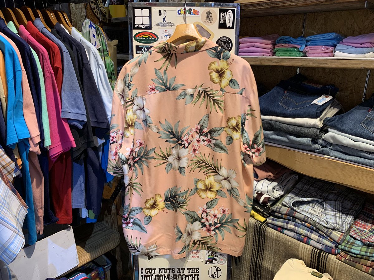outsidekawasaki's tweet photo. USED KALAHEO
Aloha Short Sleeve Shirts
-Rayon-
Made In Hawaii 🌴
Size L
Price ¥6380 Taxin
#川崎 #川崎駅 #川崎駅東口 #京急川崎 #古着 #川崎古着 #川崎アメカジ #kalaheo #アロハシャツ #アロハ #ハワイアンシャツ #川崎アロハシャツ #レーヨンシャツ #柄シャツ #アメカジ #アメカジコーデ https://t.co/xowJ1n46R2