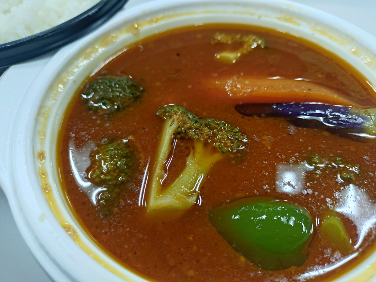 Zero_Gino's tweet photo. 疲労はカムイのスープカレーで回復させる。 https://t.co/MnzstuMpXZ