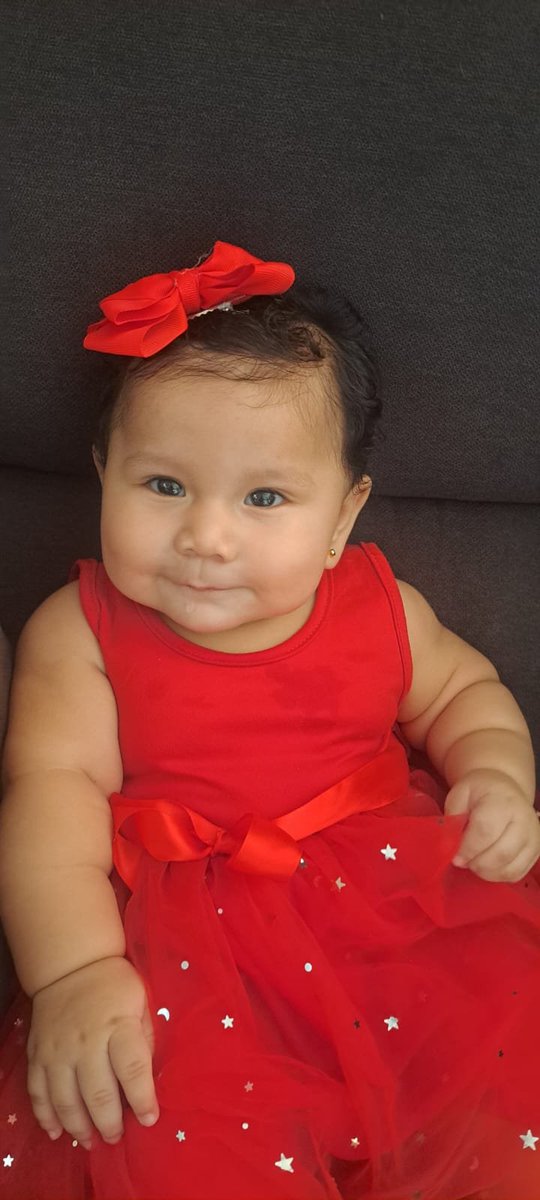 CindyTsun's tweet photo. Mi bebé de 6 meses https://t.co/oxCPU4MCyA