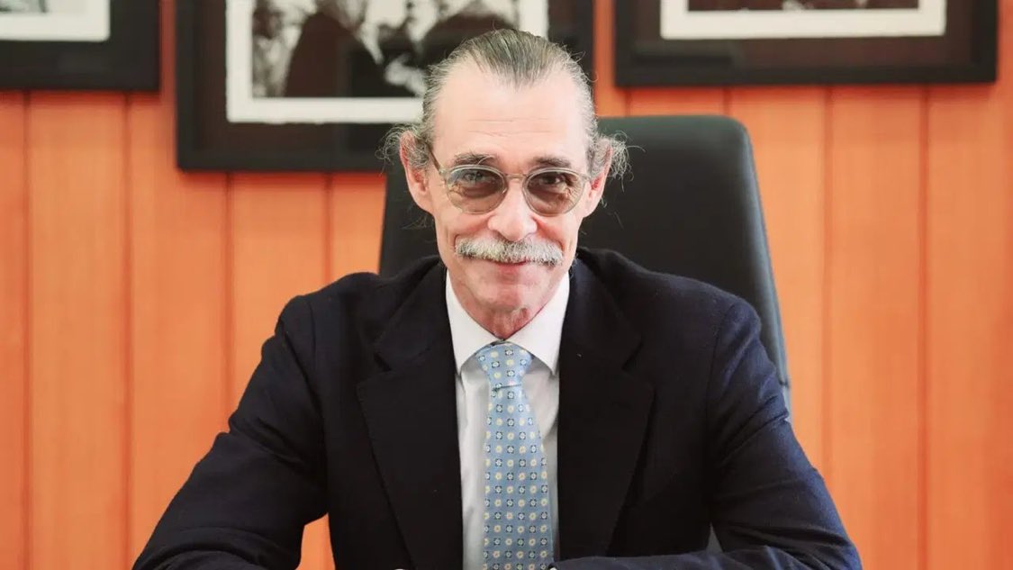 etkiIihabery's tweet photo. SON DAKİKA | Etimesgut Belediye Başkanı Erdal Beşikçioğlu tutuklanarak cezaevine gönderildi. https://t.co/7r3NCXoodM