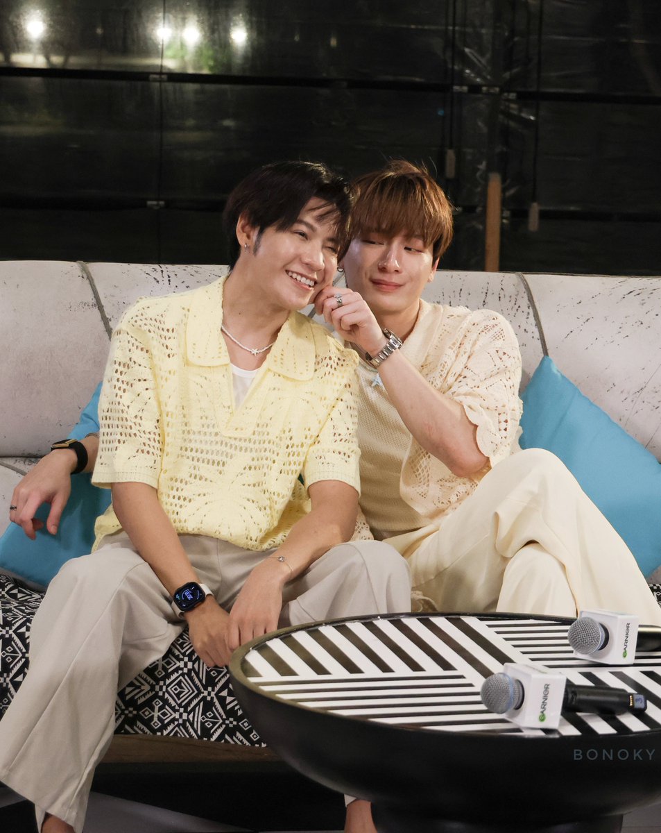 bonoky's tweet photo. งอนเค้าอ๋อ นี่แหน่ะ 🫠

#GARNIERMOCHIMALDIVESXKRISTSINGTOD2
#คริสสิงโต
1 Aug'26 https://t.co/oSZRyDwz5C