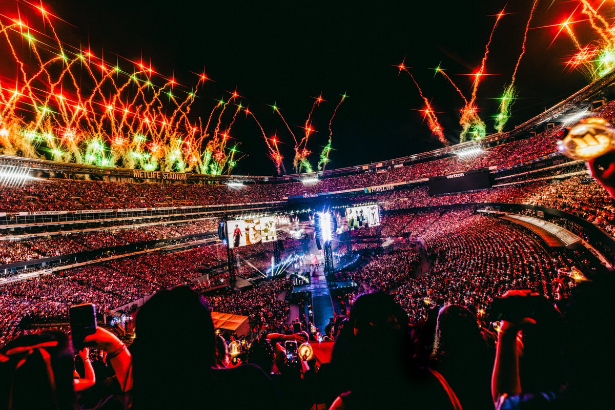 bts_bighit's tweet photo. [#오늘의방탄]
260802 BTS WORLD TOUR 'ARIRANG' IN EAST RUTHERFORD

#방탄소년단 #BTS #BTS_WORLDTOUR_ARIRANG
#BTS_WORLDTOUR_ARIRANG_NA
#BTS_WORLDTOUR_ARIRANG_EASTRUTHERFORD https://t.co/bDdxCdhDmB