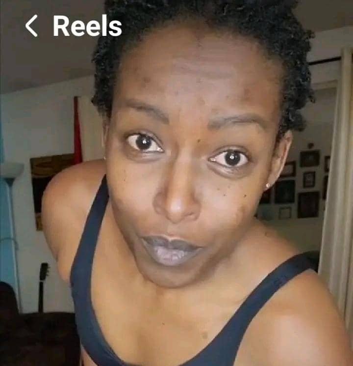 DCiza54740's tweet photo. @ikigatanyakazi ,urukarishe witeguye neza kandi uzi neza ko ruzokumwa igipara rudacaguye kweli. Urahirahira ujabuke #Rusizi.Ako kamaraya Se na Nyina Bose bari mu Burundi kandi bisasira amahoro yagarabiwe n'umugambwe @CnddFdd. Uyu mukozi wa @PaulKagame na @pnininahazwe karibu. https://t.co/5GmoeKd7Nz