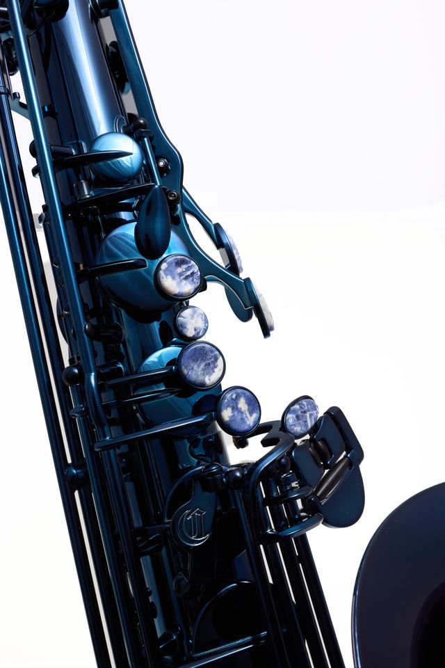 saxophone_labo's tweet photo. 情報解禁📣🎷

【Cannonball A5-30/T5-30】

お待たせ致しました
キャノンボールの30周年モデルです✨

今回は新カラーのディープブラックサファイアと
準宝石のブルーソーダライトを使用したモデル🤔

⚠️発売日は8/20(木)からとなります‼️

見た目だけで欲しくなっちゃいますね✨
ぜひご検討下さい🙇‍♂️ https://t.co/2kos7KaTKA