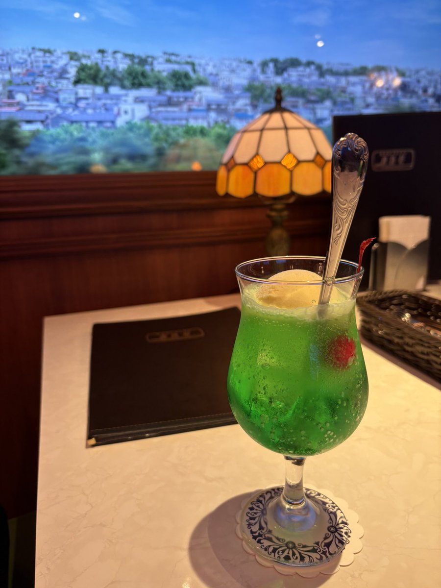 ohaism's tweet photo. 西武ゆうえんちのゲ謎コラボ遊んできました。父たちが楽しそうでなにより。

行かれる方は、暑さ対策万全にして、物理的に冷やすこと🧊を頑張って欲しい。あと、コラボドリンクがんがん飲んで冷やして欲しい🥤 https://t.co/bcVYdleblm