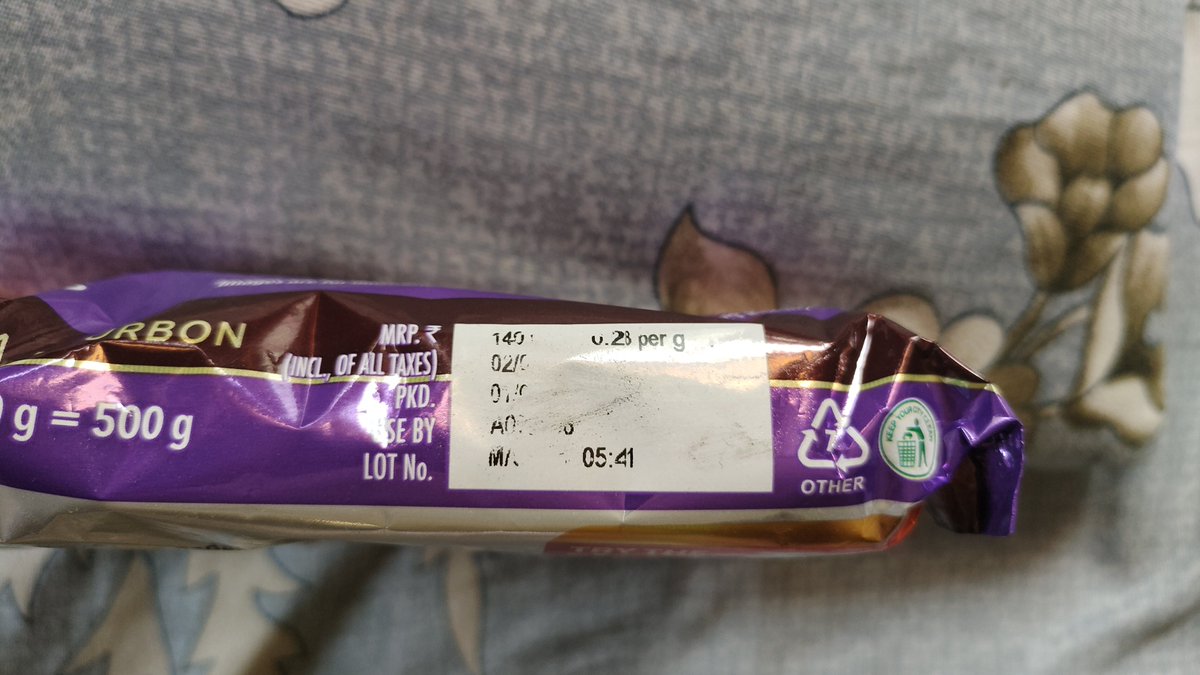 Mainak_Neil's tweet photo. @bigbasket_com @bigbasket_care This is a very serious issue! The biscuits I received have no clear manufacturing or expiry date printed on the packet (as shown in the attached picture). Selling consumable items without proper dates is a huge health hazard. Please look into this. https://t.co/wVDu7WbfhE