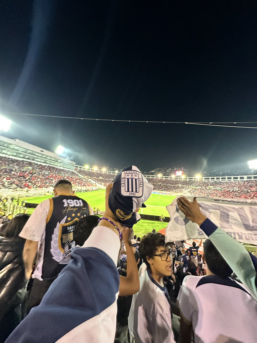 FaGC22's tweet photo. @Walo_1901 Ese partido en cusquito tío lo recordaré siempre. Creo que fue uno de los goles que más he gritado en mi vida. Por cómo se dio ese partido. https://t.co/YafQ4v7y1j