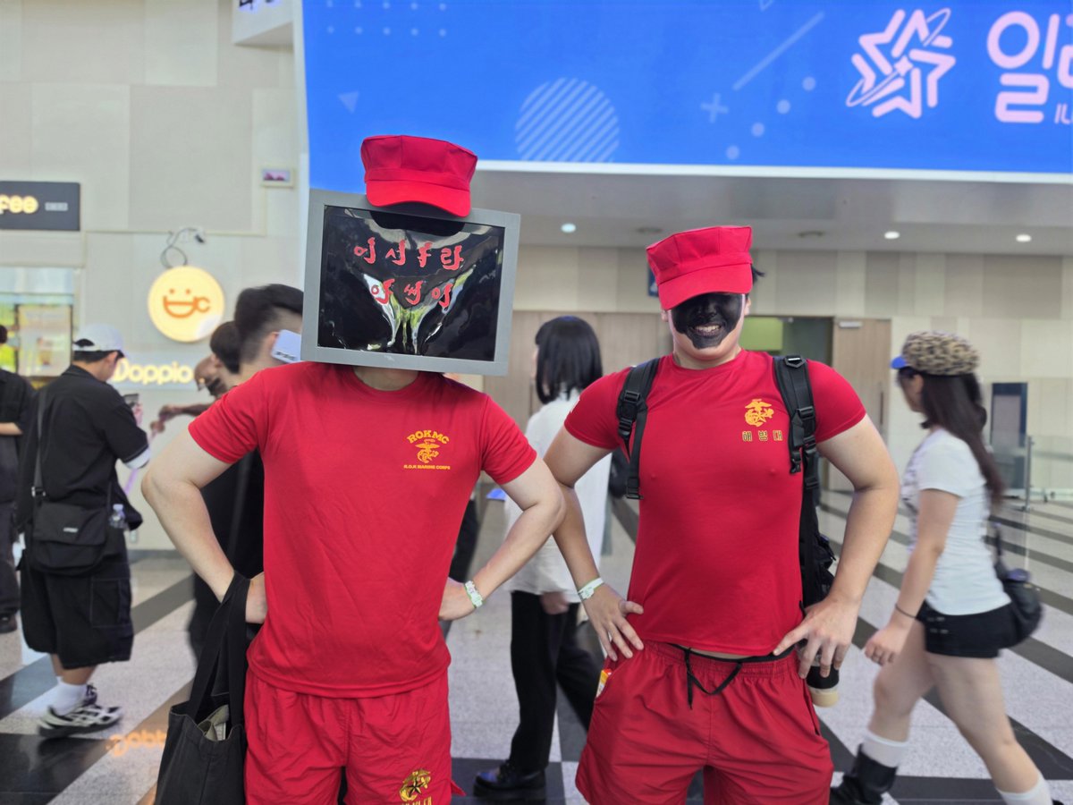 deer_Daisuki's tweet photo. #코스어_𝕏트친소 #코스어_𝕏친소
부일페 토요일 황근출 해병님 일요일 함박아 해병님 으로 다녀왔습니다
다양한 장르 즐기는 그저 미소 가 좋은 코스어 입니다
저퀄 코스 를 하지만 많은 분들과 트친이 되고싶습니다
흔적 남겨주시면 찾아가겠습니다
오도기합 해병성체 많이 와주시기 바랍니다~!!! https://t.co/MiyX1FyiZl