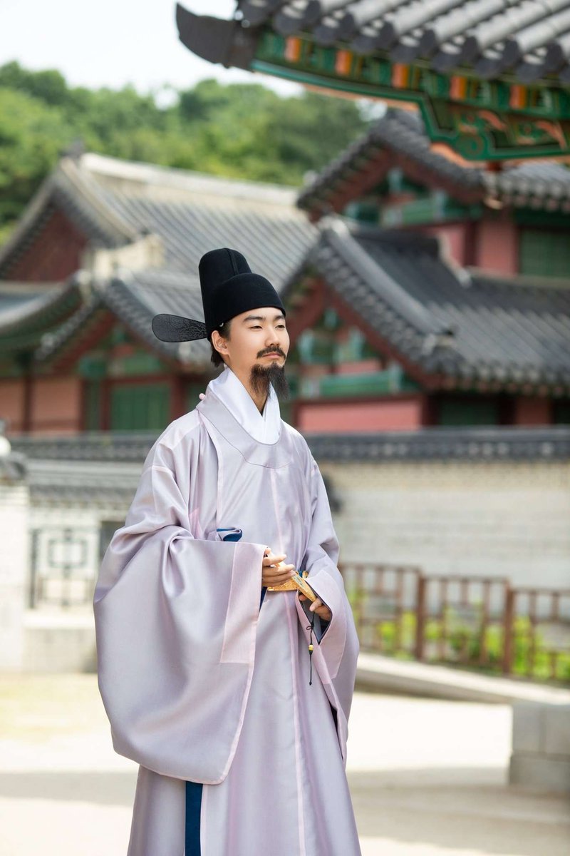 Oreaeui's tweet photo. 오례 (五禮) | 조선 시대 복식 자문 · 맞춤 제작 · 대여

| 대표 이력 |
· 영화 '남한산성' 복식 고증 자문
· 박물관 및 국가유산진흥원 행사 납품·대여
· 버츄얼 스트리머 '향아치' 복식 자문 및 제작 도움

관련 문의는 프로필 링크를 이용해주세요.

https://t.co/AOdWepbljb https://t.co/N1hzKCMomX