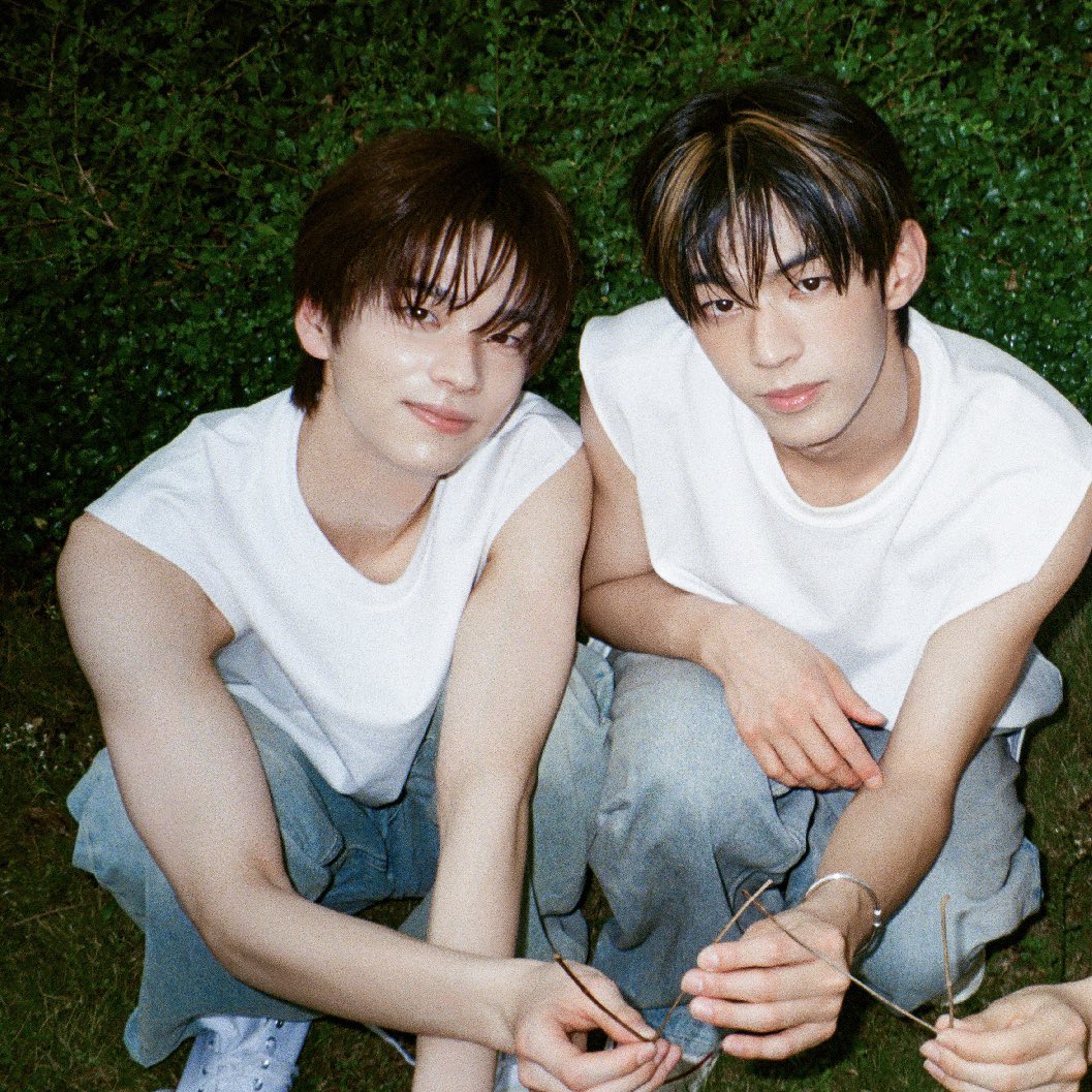 puppyou___'s tweet photo. 변하지 않는 여름
그치만 성장하는 여름 https://t.co/yWa614BR6J