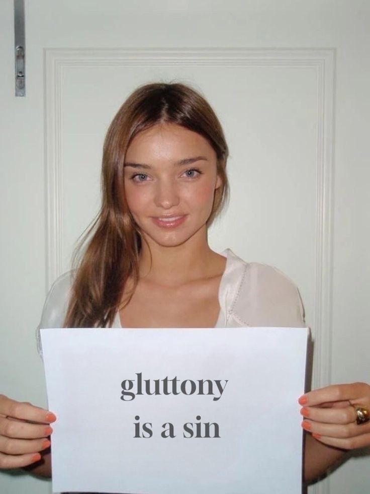 VEN1CEWH0RE's tweet photo. thinspo pics that trigger me — an ongoing thread 📸🎧 https://t.co/AFaeXvUDtV