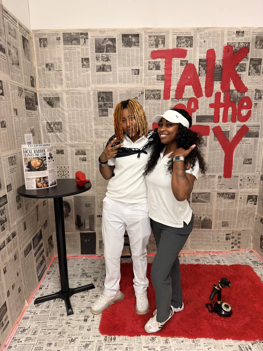 cecedabarber's tweet photo. Haha I won mf🏆🏆🏆🏆🏆 https://t.co/zE2wEyNWtl