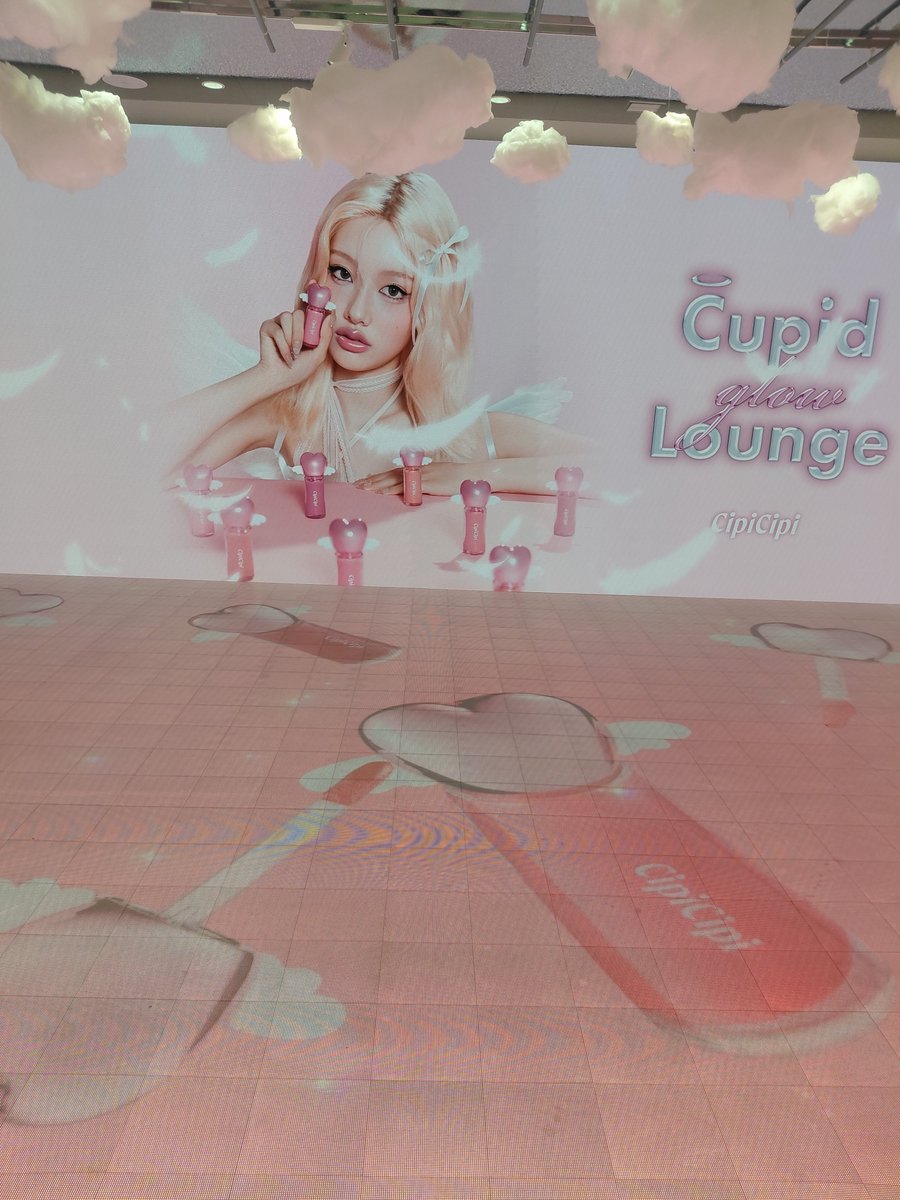 chocolat0333's tweet photo. Cipi CipiのPOP UPへ👼
世界観が可愛すぎて🩷

#cipicipi 
@cipicipi_cosme https://t.co/JrpGAnCNur