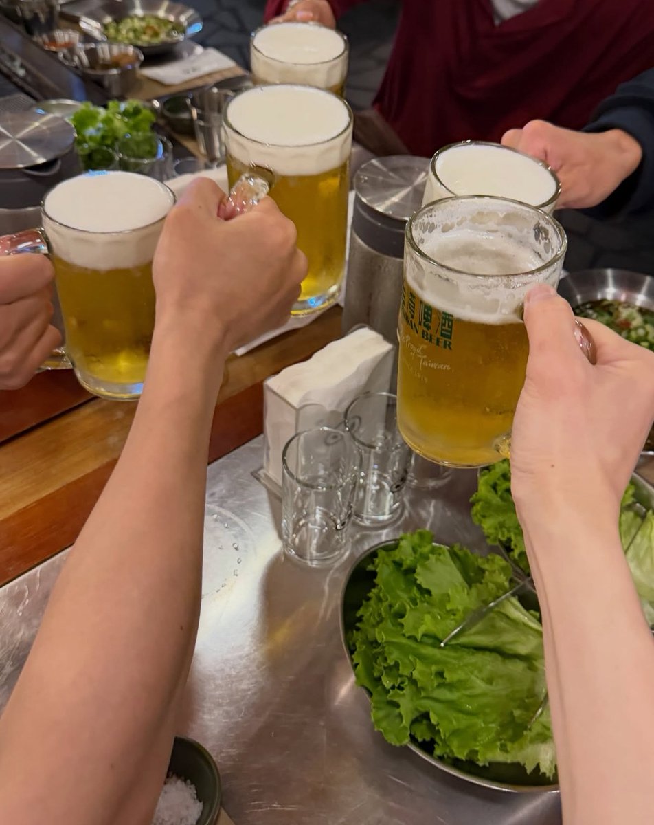 kokokbop's tweet photo. SUHO’s IG update! 🍻 https://t.co/dd5PJbDwzK