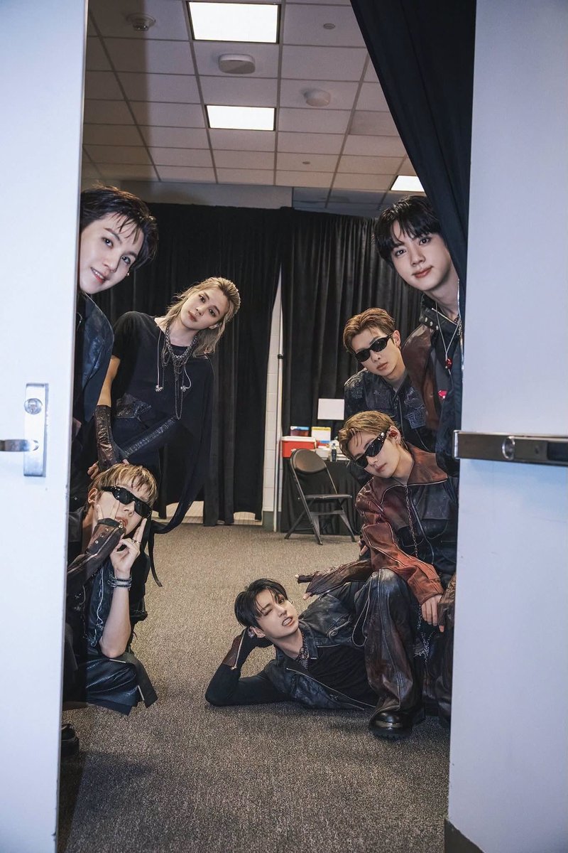 smol_kia's tweet photo. cutiess 😭 https://t.co/cc6ghpIJko